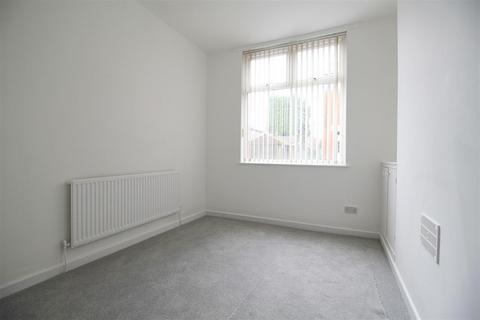 2 bedroom terraced house to rent, Park Road, Manchester M34