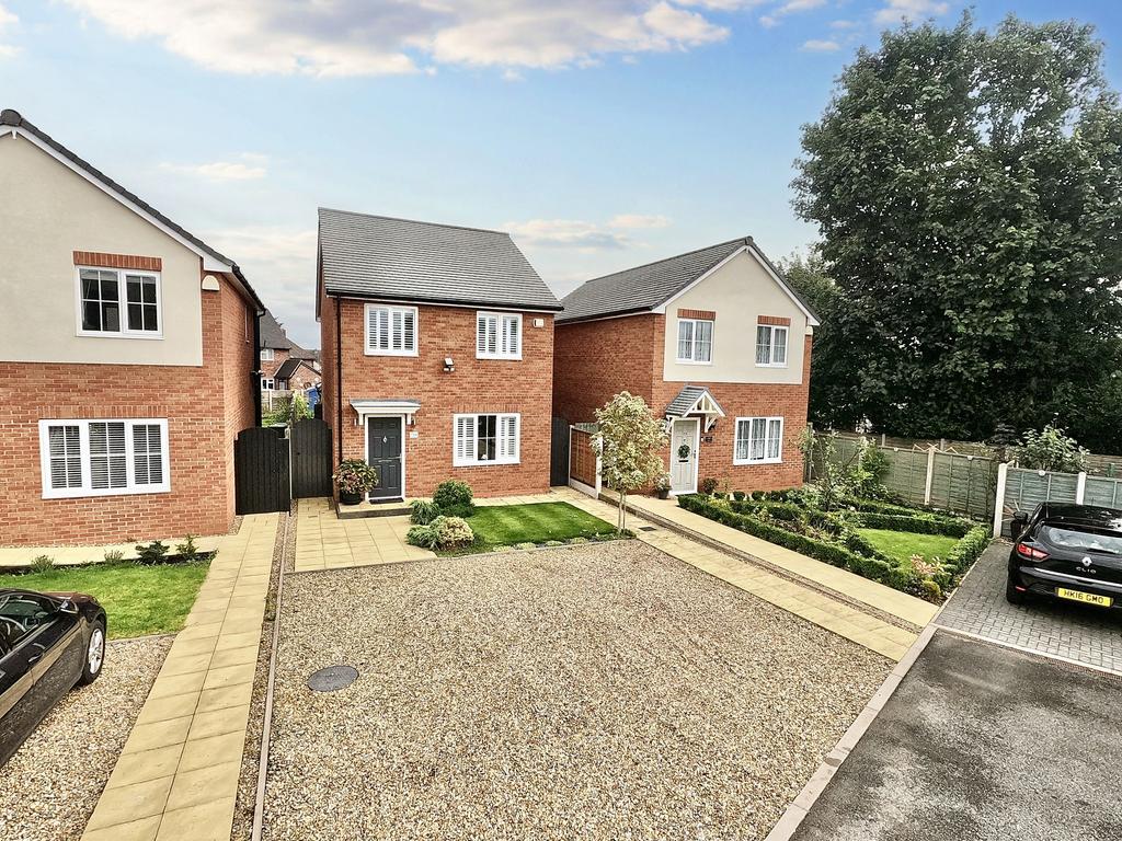 Christchurch Lane, Market Drayton, TF9 3 bed detached house for sale