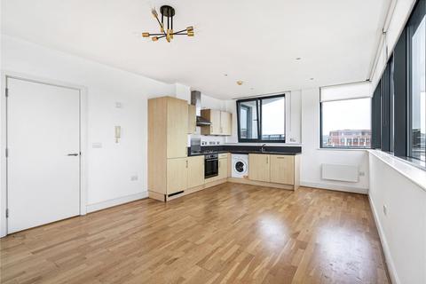 2 bedroom apartment to rent, Guildford Street, Surrey KT16