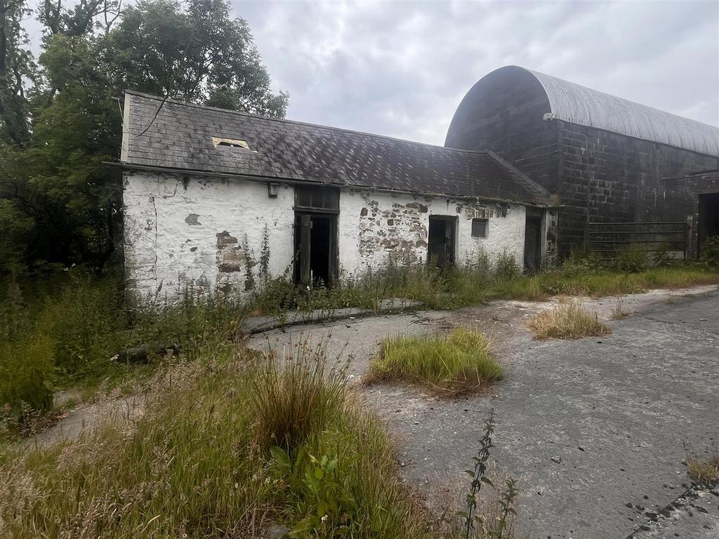 Stone and slate outbuidling