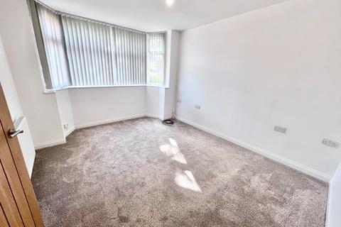 3 bedroom semi-detached house to rent, Inverclyde Road, Birmingham B20