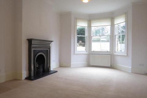 4 bedroom house to rent, South Croxted Road Dulwich