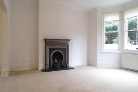 4 bedroom house to rent, South Croxted Road Dulwich