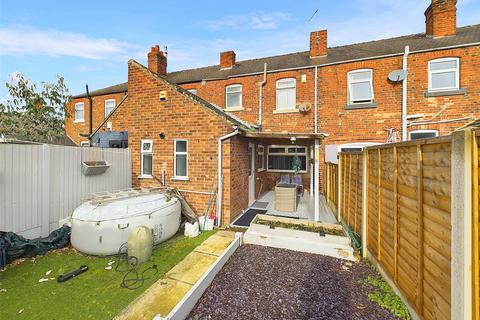 3 bedroom terraced house for sale, Station Road, Arksey, Doncaster, South Yorkshire, DN5