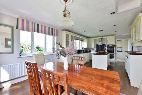 5 bedroom detached house for sale, East Road, Biggleswade SG18