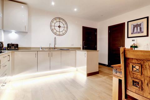 2 bedroom flat for sale, Station Hill, BURY ST EDMUNDS