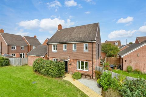 3 bedroom detached house for sale, Westvale Road, Horley, Surrey