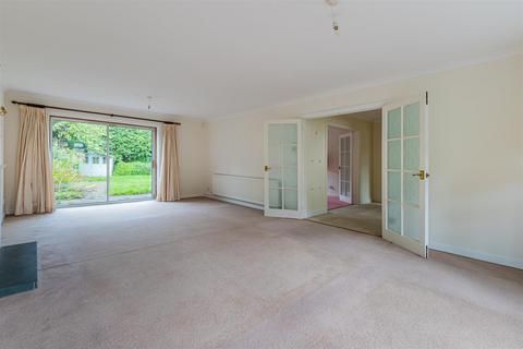 51 Cherry Orchard Road, Lisvane, Cardiff, CF14 0UD