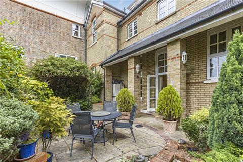 2 bedroom apartment for sale, Games Road, Barnet, EN4