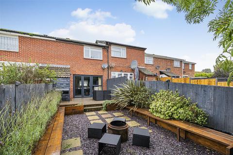 52 Foxhill, Peacehaven, BN10 7SE