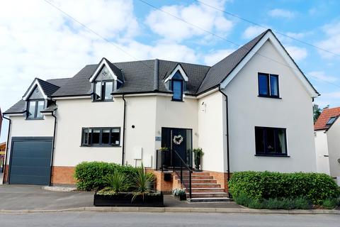 4 bedroom detached house for sale, Rectory Place, Barton in Fabis  Nottingham NG11