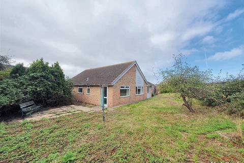 3 bedroom detached bungalow for sale, Avondale Close, Whitstable CT5