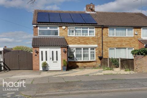 Evelyn Road, DUNSTABLE