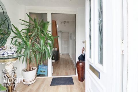 undefined, Evelyn Road, DUNSTABLE