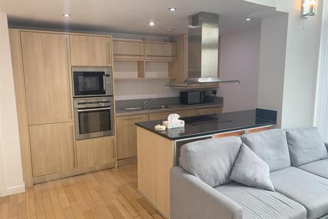 2 bedroom apartment to rent, Albion Street, Leeds