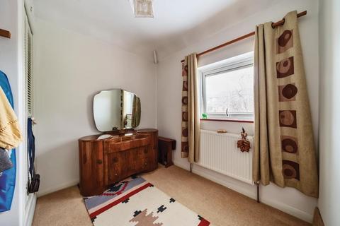 3 bedroom detached house for sale, Staines-upon-Thames,  Surrey,  TW18