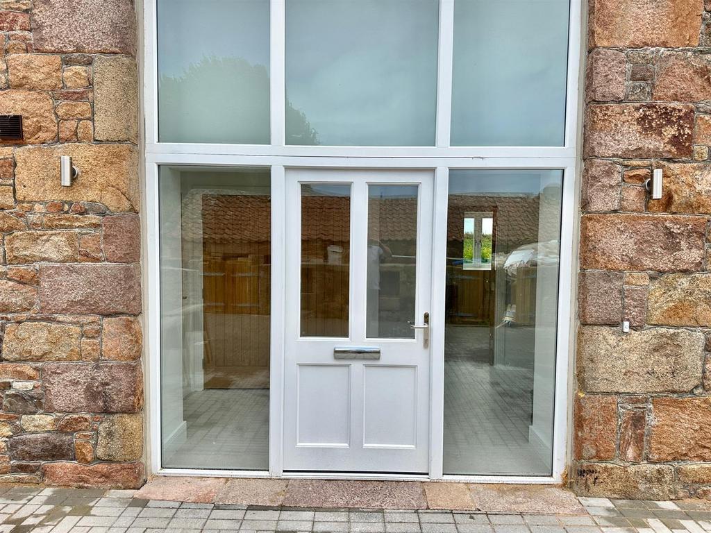 Unit3-Maindoor.jpg