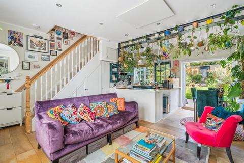 129 Fowlers Walk, London, W5 1BQ