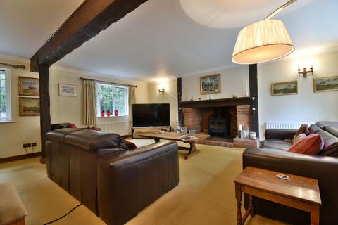 5 bedroom detached house for sale, Collaroy Glen, Thatcham RG18