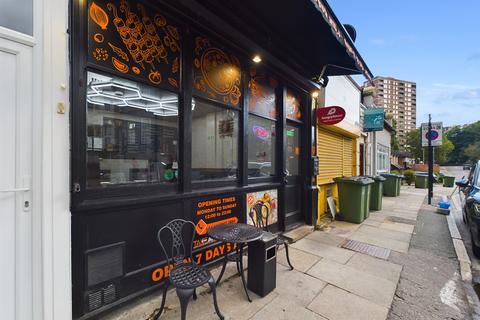 Restaurant to rent, Floyd Road, Charlton, SE7