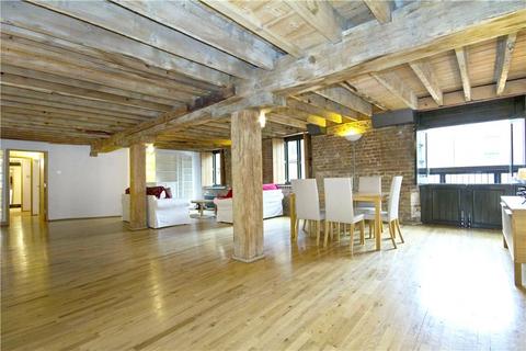 2 bedroom flat for sale, Wheat Wharf Apartments, 27 Shad Thames, London, SE1