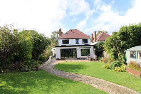 19 Broadoaks Way, Bromley, BR2 0UA