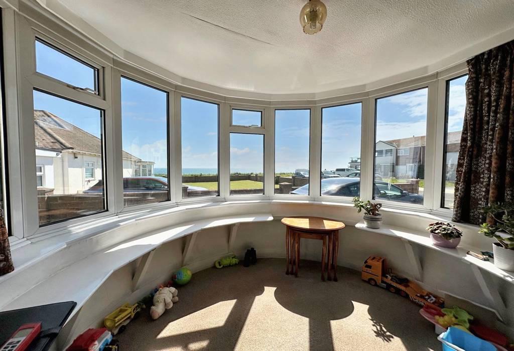 Central Avenue, Cliffs... 4 bed detached bungalow for sale