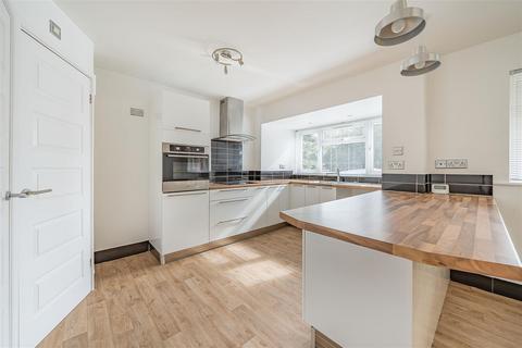 2 Pine Close, Ilfracombe, EX34 9RY