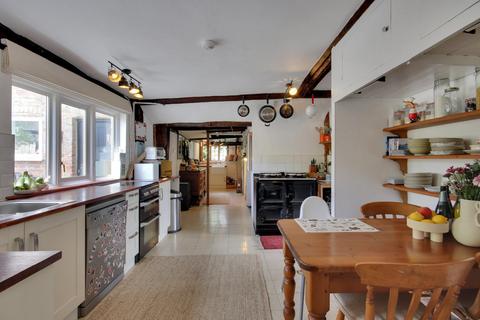 4 bedroom property with land for sale, Sheepstreet Lane, Etchingham, East Sussex