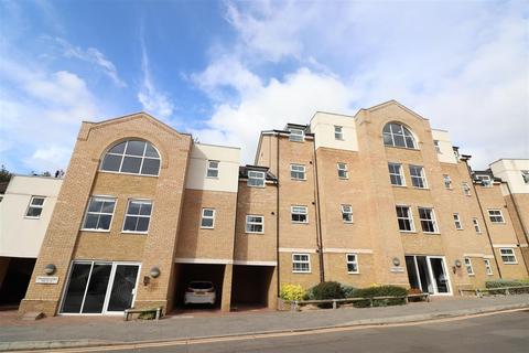 2 bedroom apartment for sale, Station Road, Rushden NN10