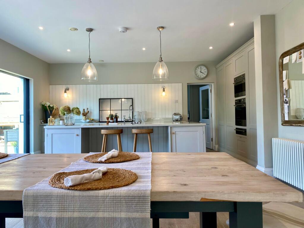 Kitchen Dining Room.jpeg