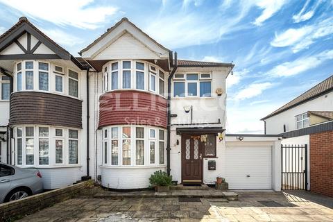 3 bedroom end of terrace house for sale, Charlton Road, Harrow HA3