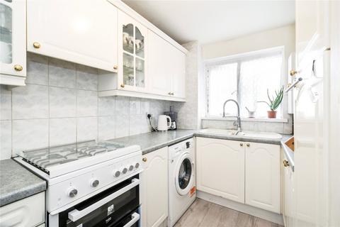 2 bedroom flat for sale, Express Drive, Ilford IG3