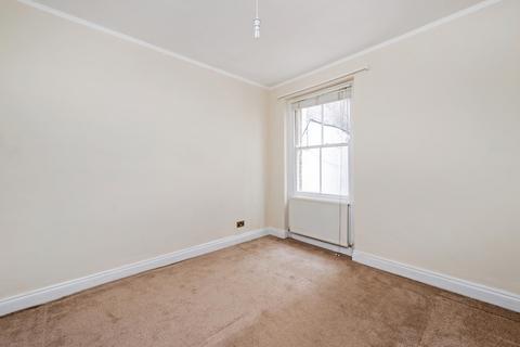 1 bedroom apartment to rent, Kensington Hall Gardens W14