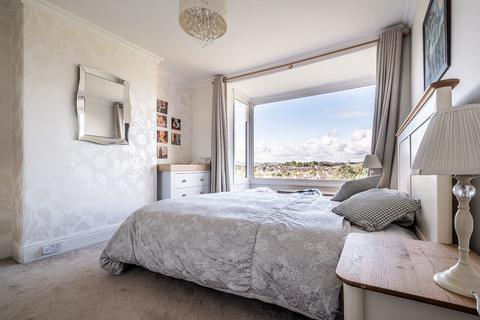 53 Birchy Barton Hill, Exeter, EX1 3EX