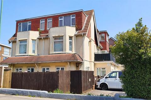 2 bedroom apartment for sale, Sea Road, Boscombe, Bournemouth