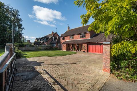 4 bedroom detached house for sale, The Leam, Friday Bridge, PE14