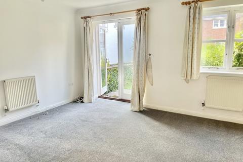 2 bedroom terraced house to rent, Fleming Way St Leonards Exeter Devon