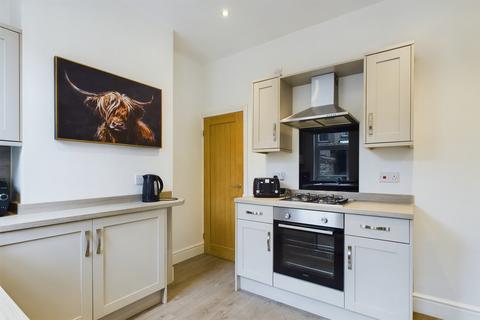 2 bedroom link detached house to rent, Highfield Road, Cumbria LA14