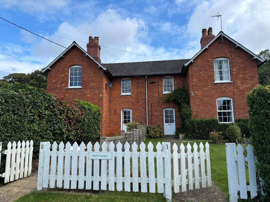 Hall Cottages, Spilsby PE23 3 bed semidetached house to rent £875
