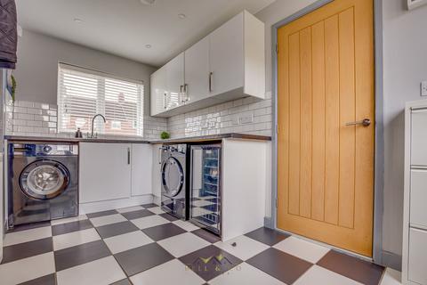 6 Church Close, Kiveton Park, Sheffield, S26 5LP