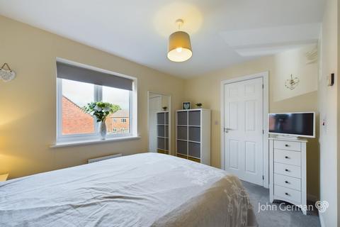 68 Sergeant Way, Stafford, ST17 0WF