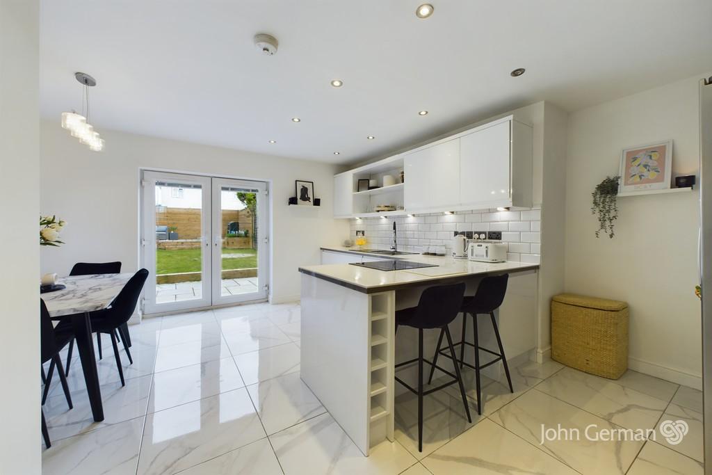 First Avenue, Stafford 3 bed semidetached house for sale £240,000