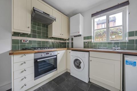 18 Fairlight Drive, Uxbridge, UB8 1XP