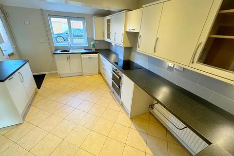 3 bedroom terraced house for sale, Russet Close, Ledbury