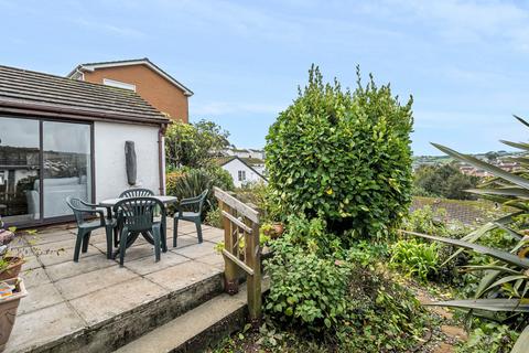 2 bedroom detached bungalow for sale, Lake Avenue, Teignmouth