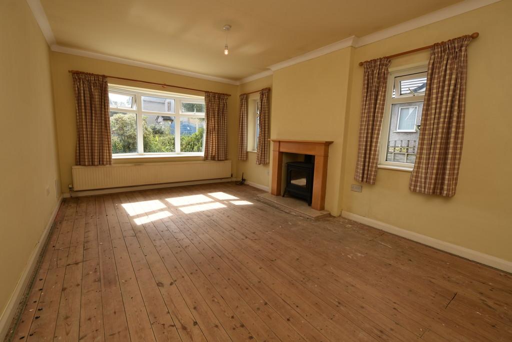 Yealand Drive, Ulverston, Cumbria 2 bed detached bungalow for sale £