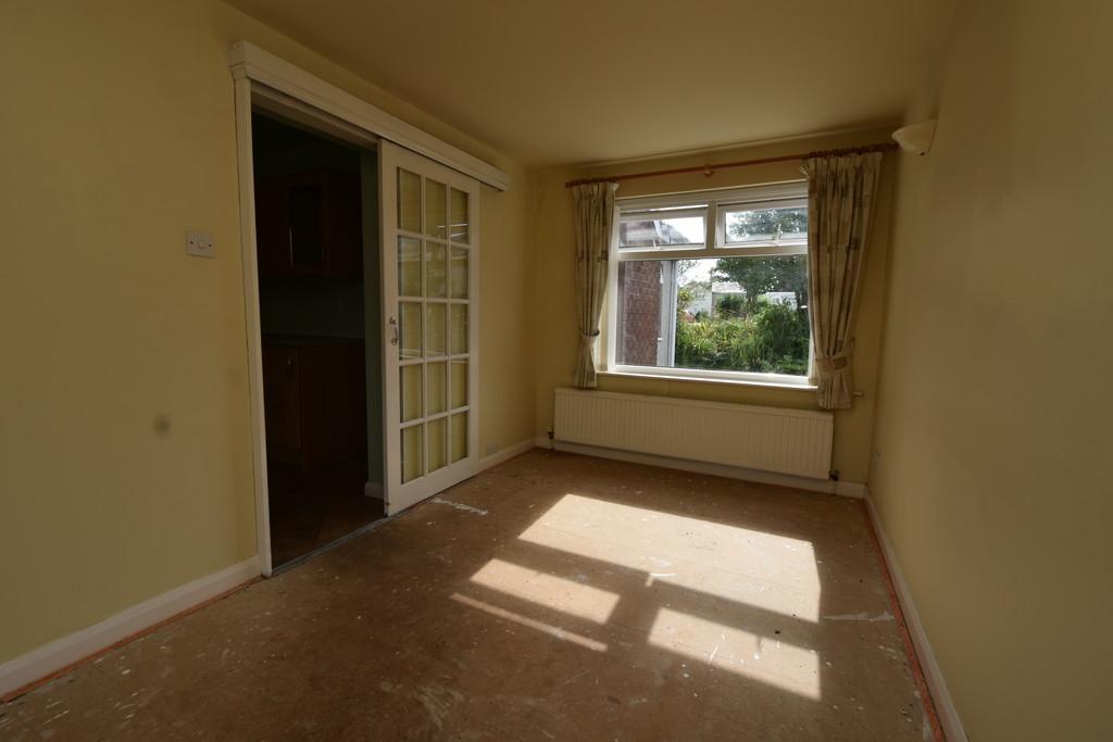 Yealand Drive, Ulverston, Cumbria 2 bed detached bungalow for sale £