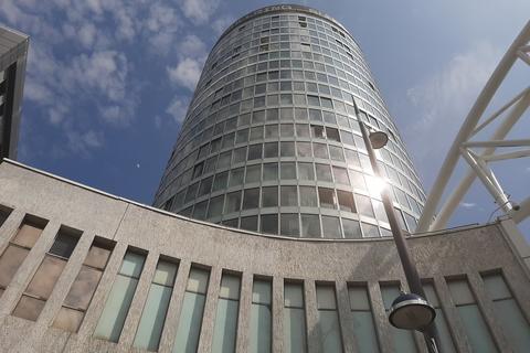 1 bedroom apartment to rent, Rotunda, Birmingham B2