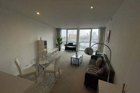 1 bedroom apartment to rent, Rotunda, Birmingham B2